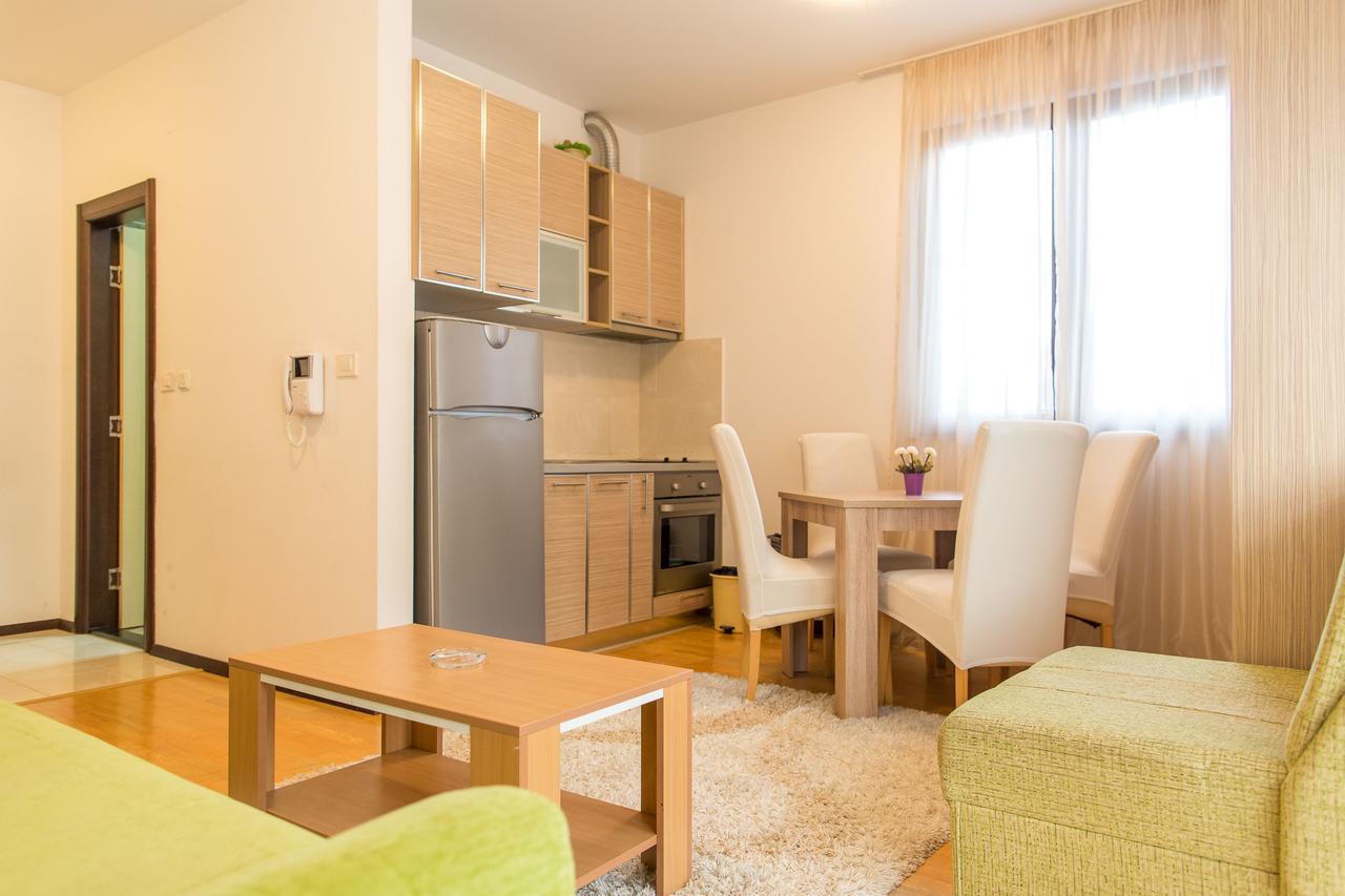 Burcak Apartment 부드바 외부 사진